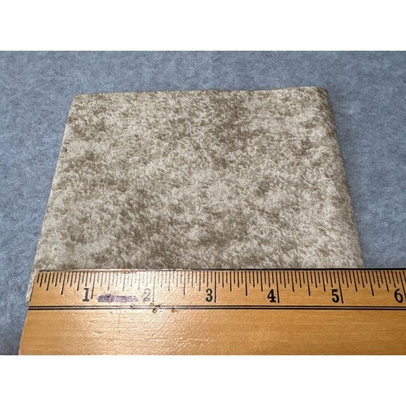 18x22" Fat Quarter Fabric Piece Cotton Beige Marbled Design For Quilting Sewing - Picture 2 of 3